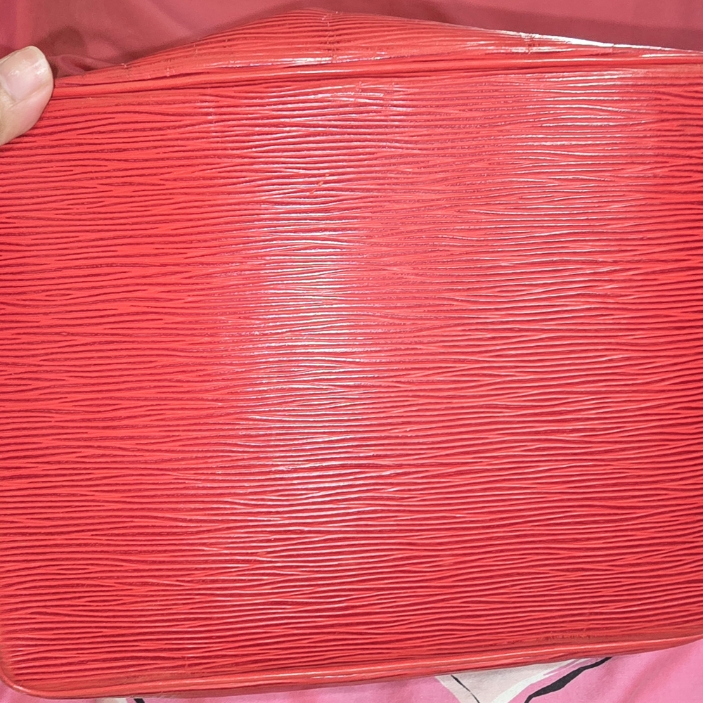 Red Designer Bucket Bag - Picture 8 of 13